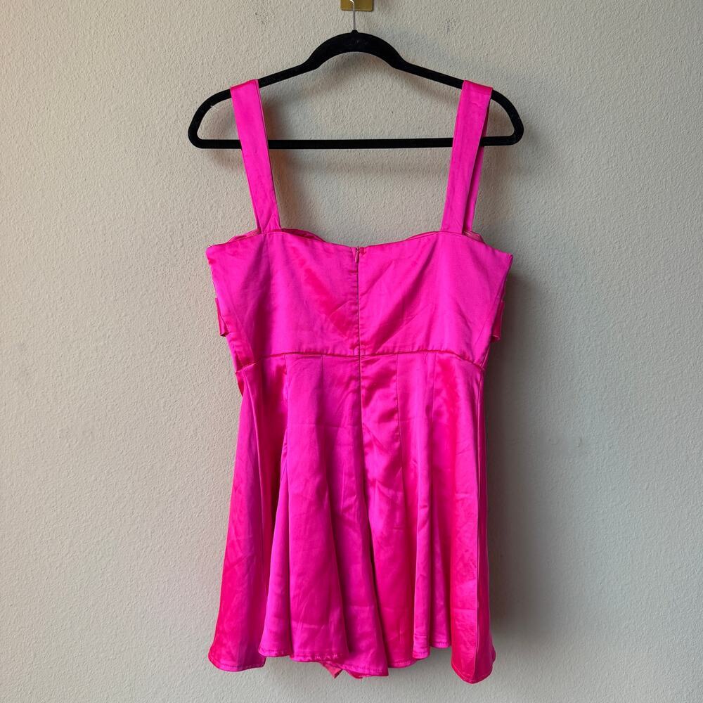 Luxxel Hot Pink Satin Romper Size M - Picture 4 of 7